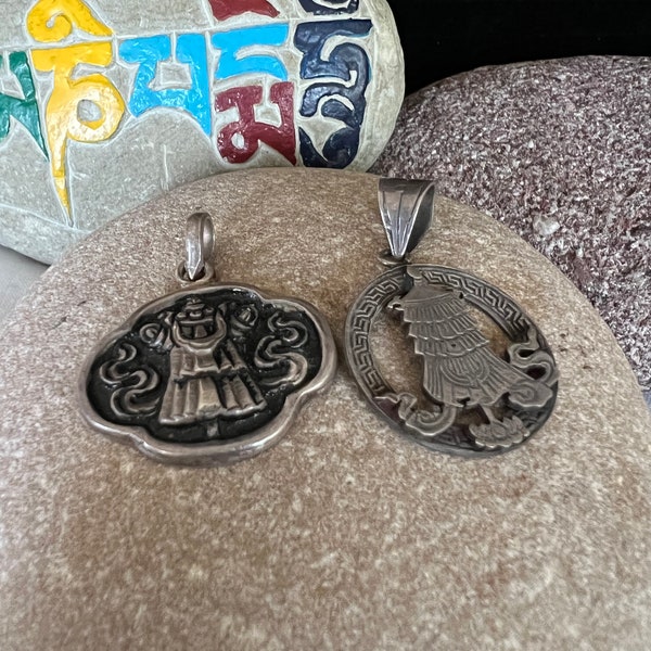 Vintage Tibetan Buddhist Auspicious Signs Sterling Silver Pendant/ White Parasol/ Victory Banner