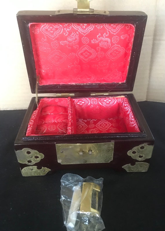 Vintage Rosewood Oriental Jewelry Box With Jade c… - image 4