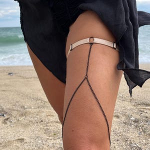 Handcrafted Adjustable Thigh Jewelry with Chain | Elastic Thigh Garter for Women