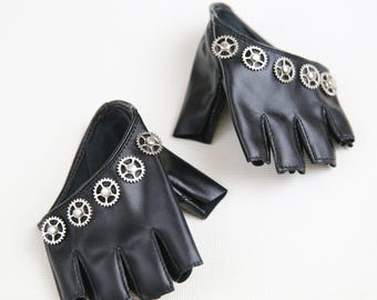 Steampunk style gloves with gears, half-palm fingerless faux leather