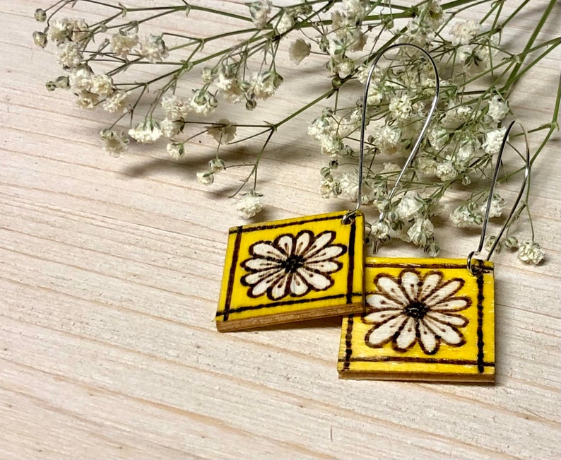 Daisy Earrings Handmade Earrings Floral Earrings