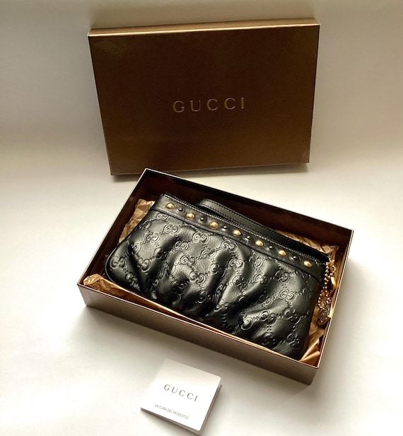 Pre-loved GUCCI clutch bag, Gucci clutch, statement bag, designer bag
