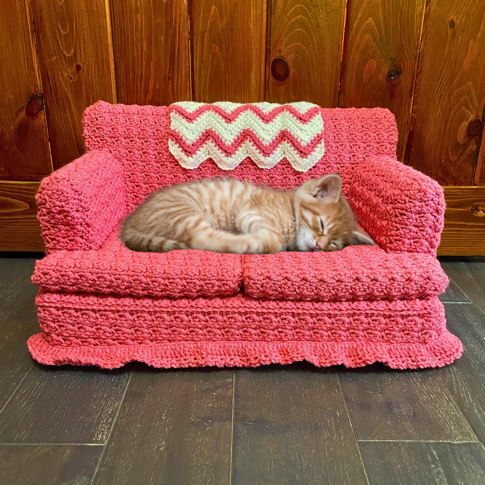 Crochet Cat Couch, READY TO SHIP, Pet Bed