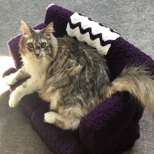 Crochet Cat Bed, READY TO SHIP