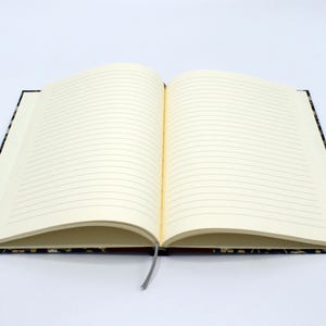 Chiyogami notebook DIN A5/ A6 *Cherry blossoms on green* image 3