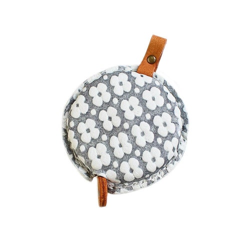 Cohana shops glass head pins + magnetic coil + canvas bag + leather tape measure / grey