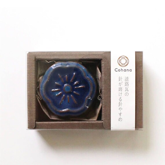 Cohana Kawara Magnetic Needle Holder With Sharpener Blue Japanese