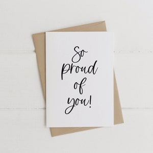 Tarjeta tan orgullosa de usted / Tarjeta de aliento / Tarjeta de nuevo trabajo / Tarjeta de graduación / Tarjeta bien hecha / Tarjeta de felicitación / Tarjeta recién calificada