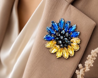 patriotic brooch,ukraine jewelry,Ukraine brooch,flower brooch, Blue and yellow jewelry,Made in Ukraine,Ukraine flag,Flower brooch