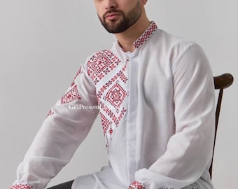 ウクライナの刺繍入り男性用ヴィシヴァンカ、男性用Tシャツ