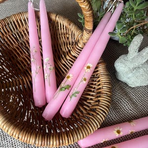 Taper candles with pressed flowers, Easter table decor, set of two pink tapers for baby shower, Spring candlesticks, bridesmaid gift