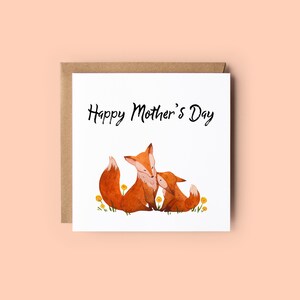 Tarjeta del Día de la Madre Zorro // Linda tarjeta de mamá zorro, diseño de zorro de dibujos animados, ilustración de zorro acuarela, zorro de mamá y niño