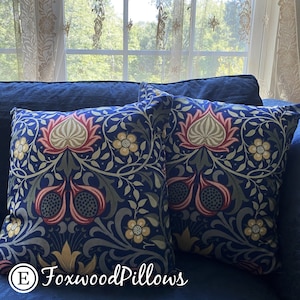 William Morris, Throw Pillow, Morris Design, Persian, Sofa Pillow, Catalan Pillow, Home Decor, Floral Pillow, Sofa Cushion, Decorative Throw