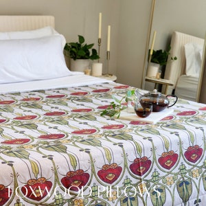 Mackintosh Rose Duvet Cover: Scottish Medieval Bedroom Décor
