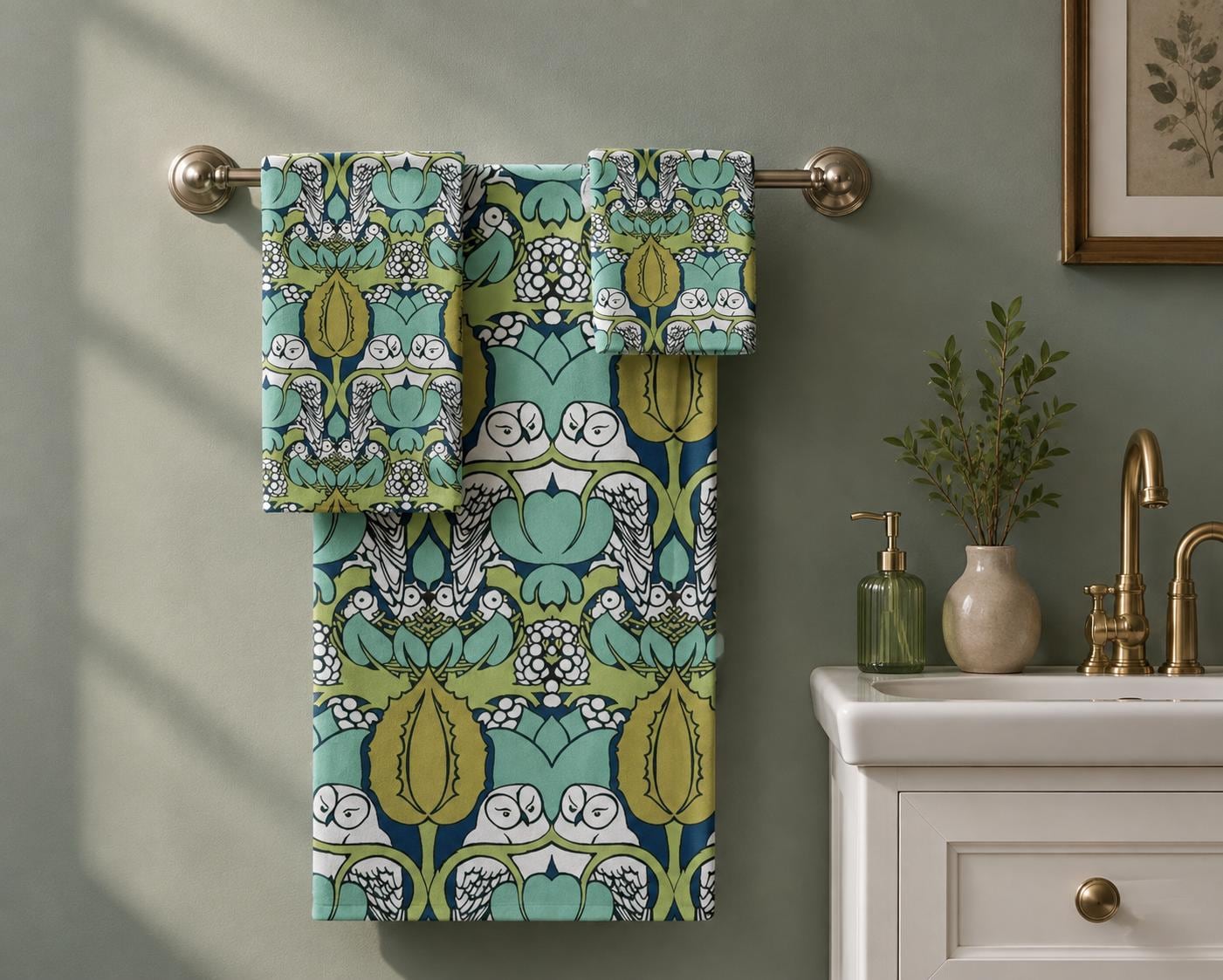 Owl Bathroom Towel Set: Victorian Bird Decor