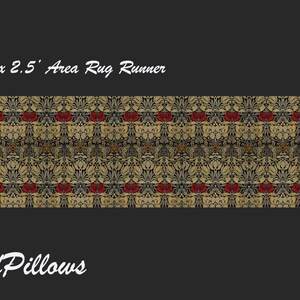 Puede incluir: Un corredor de alfombra estampado en dorado, negro y rojo con un dise&ntilde;o floral. La alfombra mide 2,44 metros por 0,76 metros. El texto "Foxwood Pillows" est&aacute; en la esquina inferior izquierda de la imagen.