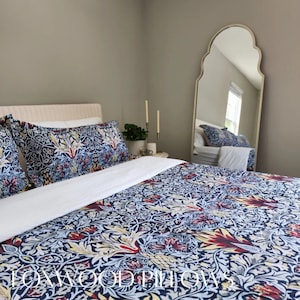 William Morris Blanket, Blue Bedding Set, Floral Bedding, Blue Bedspread, Maximalist Décor, Morris Home Décor, Bedspread Queen, King, Twin