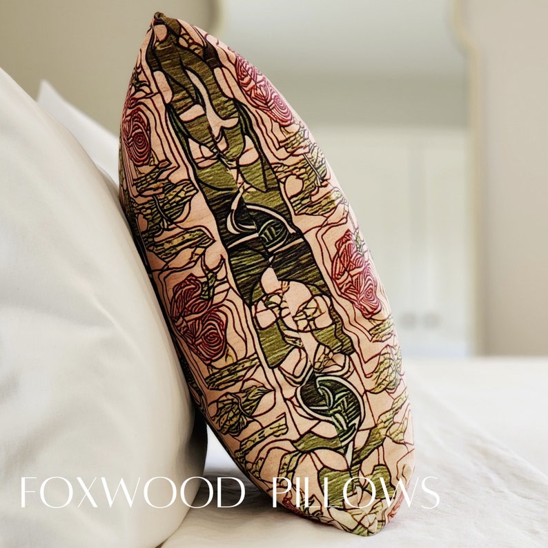 Foxwoodpillows Art Nouveau Floral Pillow - Thumbnail 5