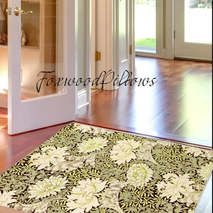 William Morris Floral Rug: Arts & Crafts Chenille Rug