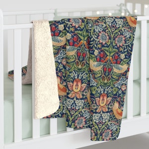 William Morris Blanket, Colorful Blanket, Victorian Blanket, Bird Décor, Morris Home Décor, Sherpa Fleece Blanket, Warm Throw, Bedroom Throw
