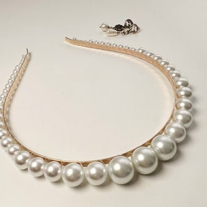 Pearl headband