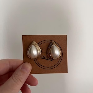 Vintage Pearl Stud Earrings