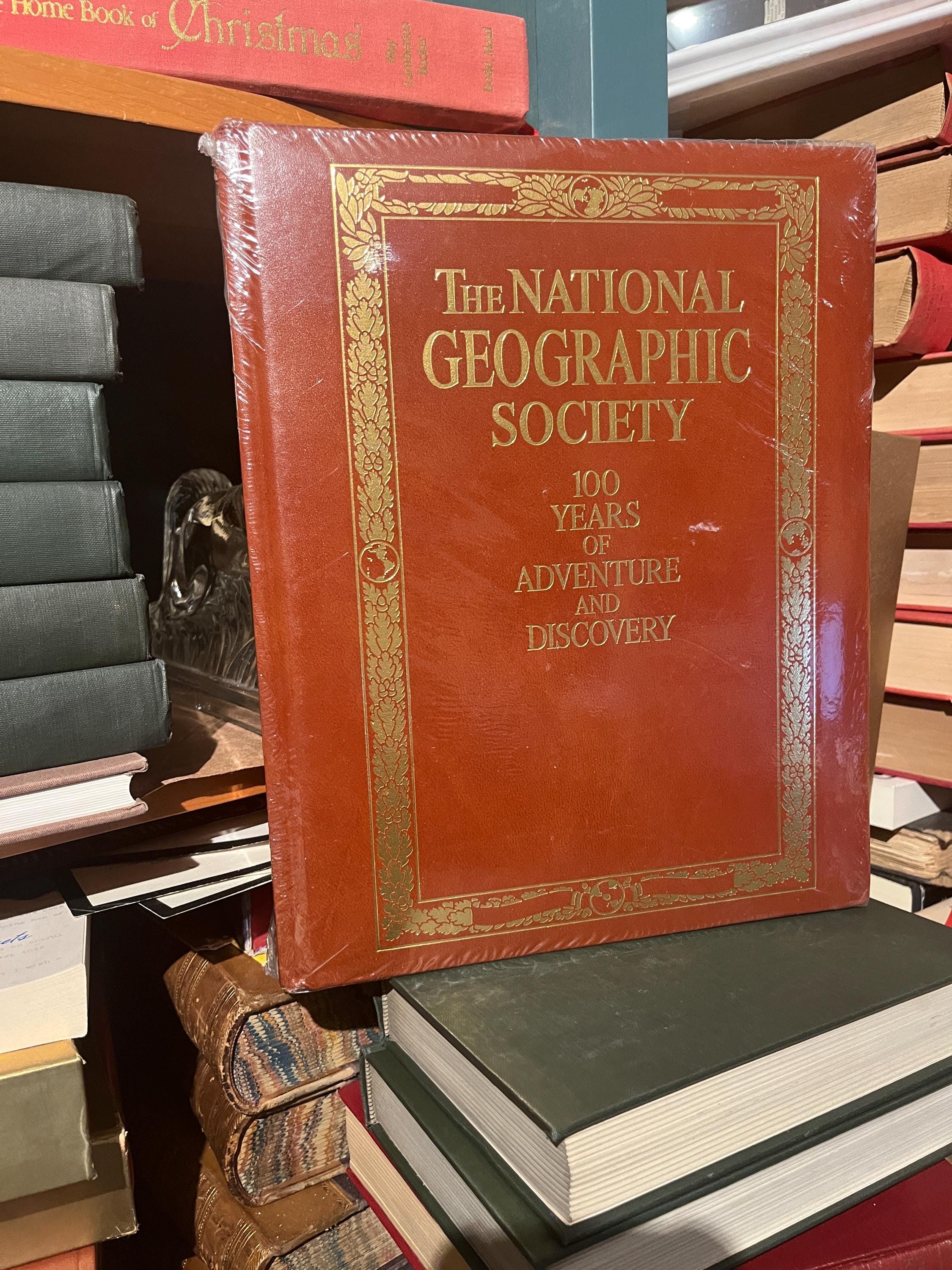 Oversized/the National Geographic Society/110 Years of Adventure