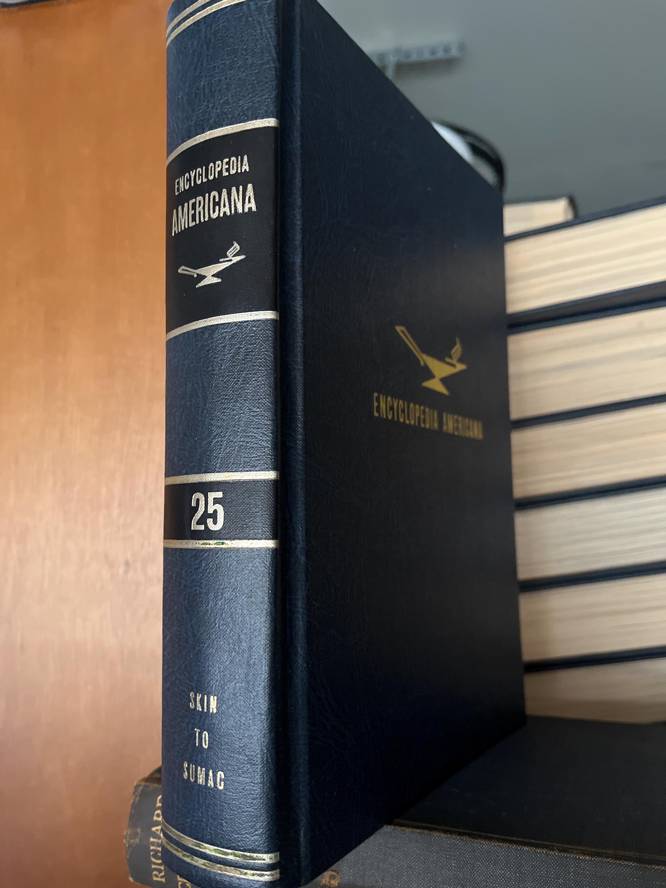 Vintage Encyclopedia, Encyclopedia of Americana, Fully Illustrated