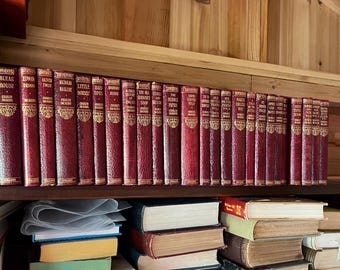 Libros antiguos encuadernados en cuero de Charles Dickens, 25 volúmenes completos, con ilustraciones, década de 1910