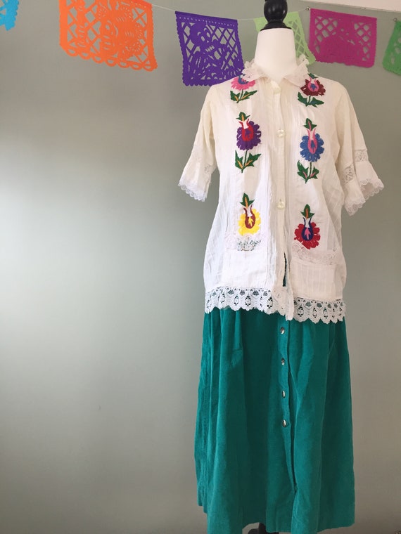 Boho Vintage clothes, Embroidered blouse, Vintage