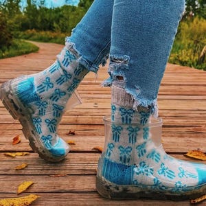 ITEM DIGITAL: Molde de tricô para meias com laço em duas cores (Download em PDF)