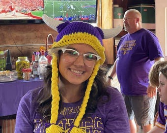 Cappello con elmo vichingo all'uncinetto: berretto da tifoso del Minnesota Football
