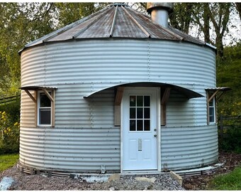 Grain Bin Cottage 21’ with awnings -CLOSED for the winter