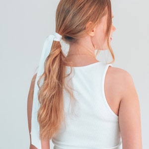 Weiße Maulbeerseide-Haarband-Pony-Schal-Krawatte Bild 2