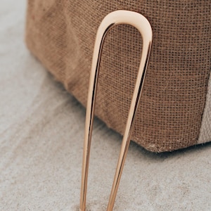 Oversized French hair pin