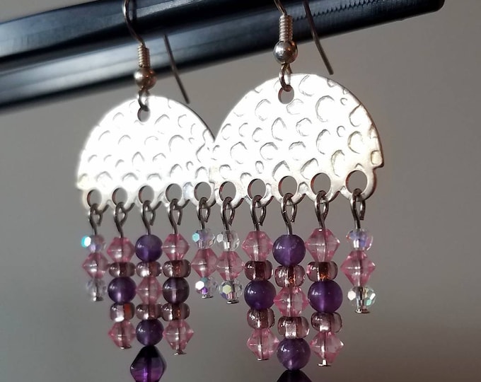 Amethyst /& Silver Hammered Metal Earrings
