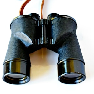 WWII US Navy 7x50 Binoculars with Leather Case - 1943 Universal Camera Corp.