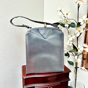 Bolso de mano vintage de cuero de los años 50 con asa superior: bolso gris de mediados de siglo, Berna de California imagen 1