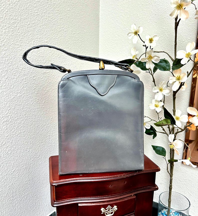 Bolso de mano vintage de cuero de los años 50 con asa superior: bolso gris de mediados de siglo, Berna de California imagen 1