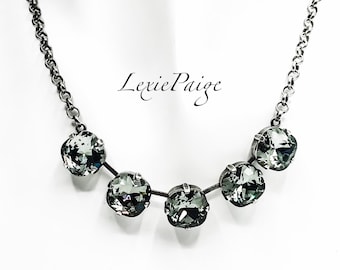 Collana con cristallo di diamante nero: argento antico, taglio cuscino da 12 mm