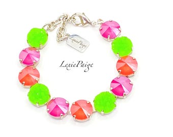 Pulsera Rivoli rosa coral: Cristal druzy sintético verde lima, baño de rodio