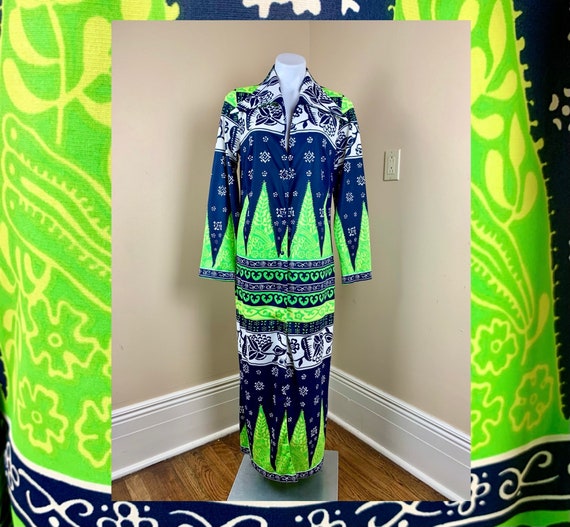 Vintage 70s Navy Lime Green Psychedelic Cole of Ca