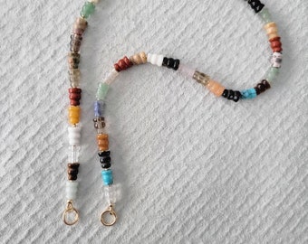 Collana con moschettone multipietra // Anelli riempiti in oro