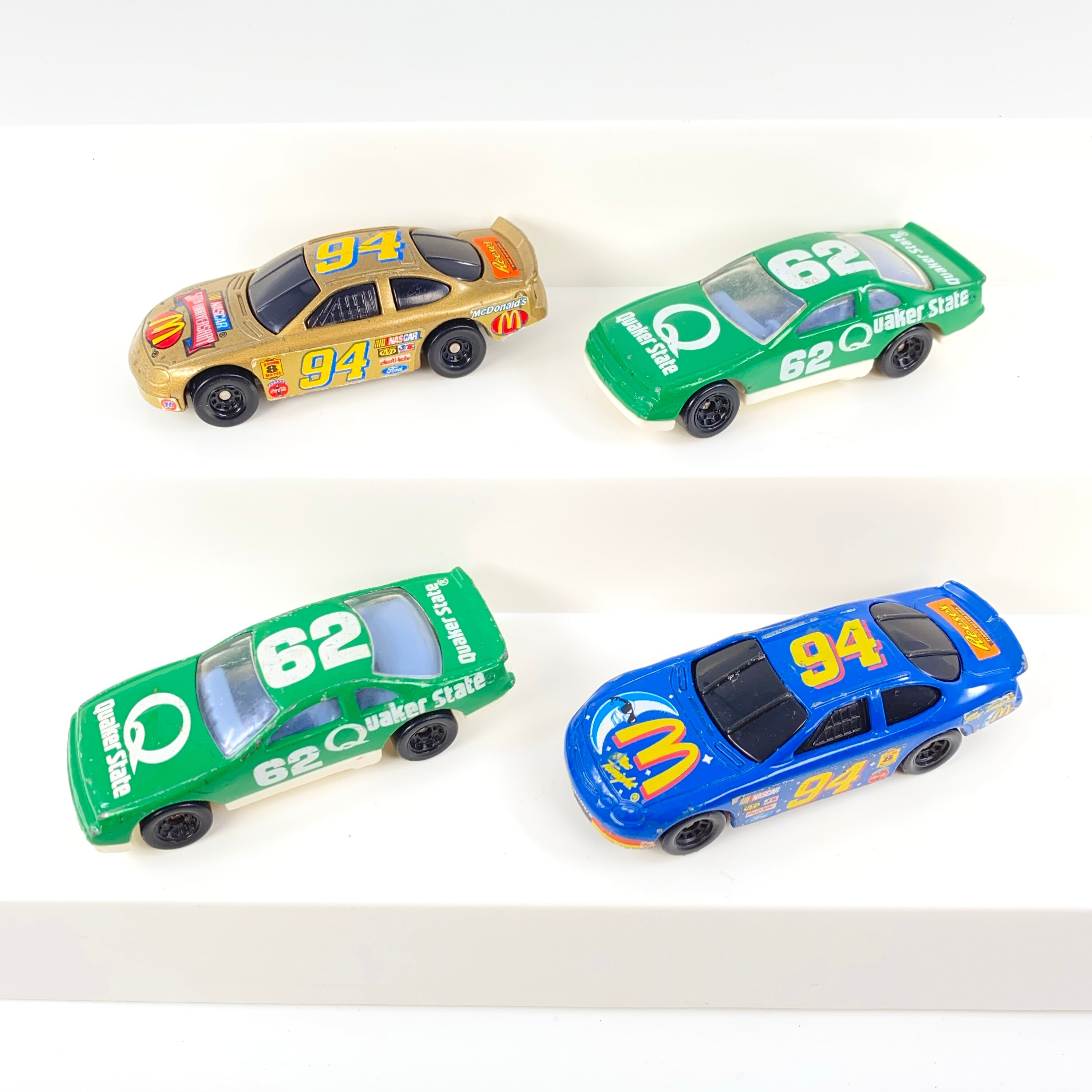 ヴィンテージ 1993 & 1998 ホットウィール ハッピーミール ダイ 