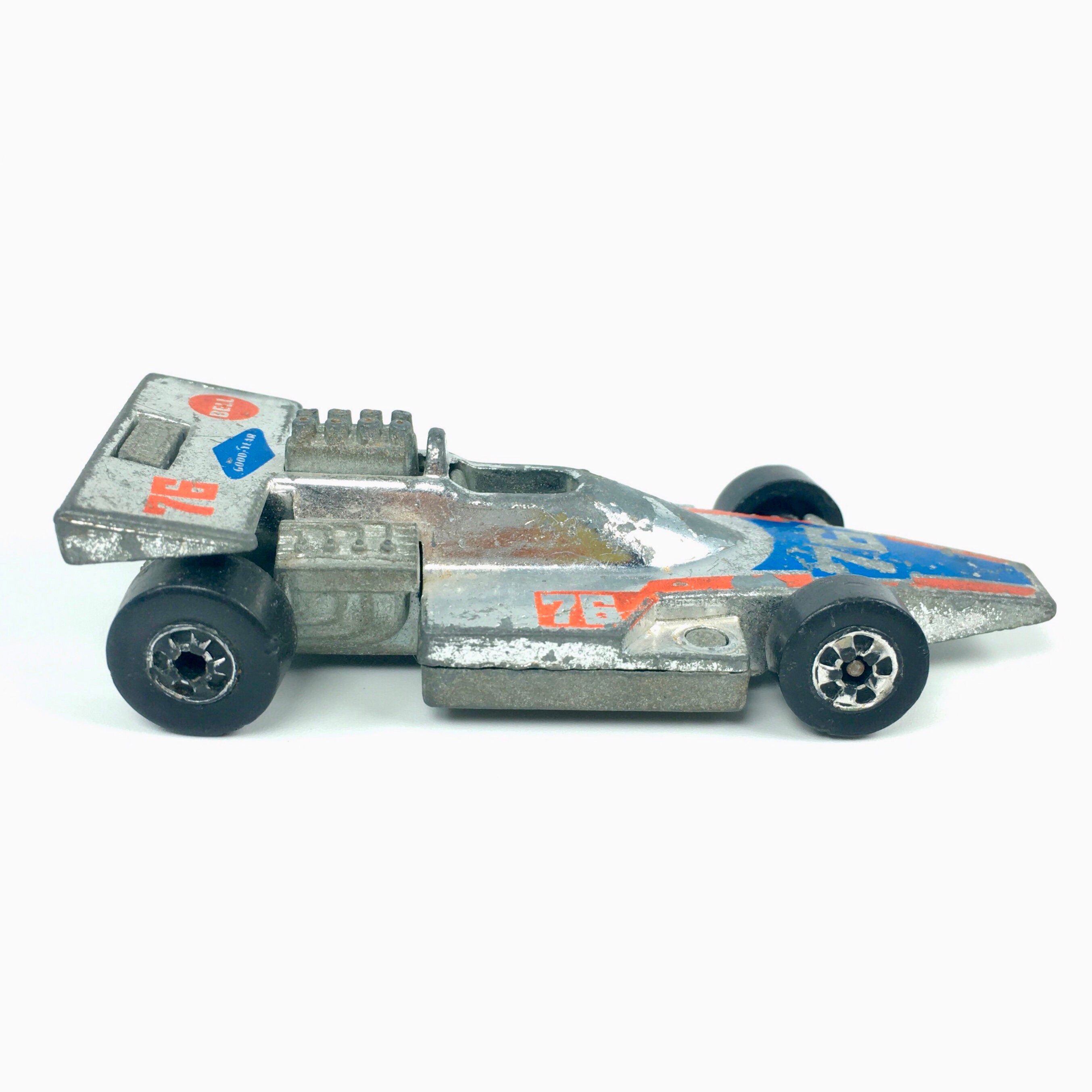 Vintage 1975 Hot Wheels Formula 5000 Race Car Silver Chrome Blackwall