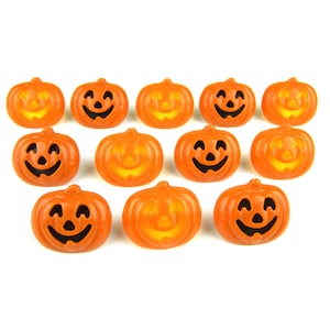 12 Halloween Jack-O-Lantern Pumpkin- Vintage Plastic Decopac Rings, Cupcake Toppers, Party Favors, Decorations