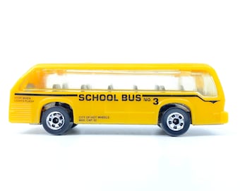 Vintage 1981 Hot Wheels Team School Bus No. 3 Yellow #3256 - Malaysia