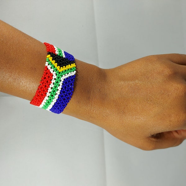Beaded South African Flag wrist band. Beaded bracelets. African bracelet. Unisex