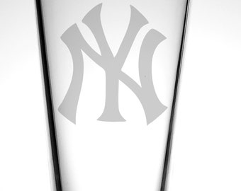New York Yankees Pint Glass-Logo Only-MLB Beer Pint-Birthday Gift-Baseball Mom-Coach-Dad-Player-Sports Fan-New York-Diehard Yankee Fan
