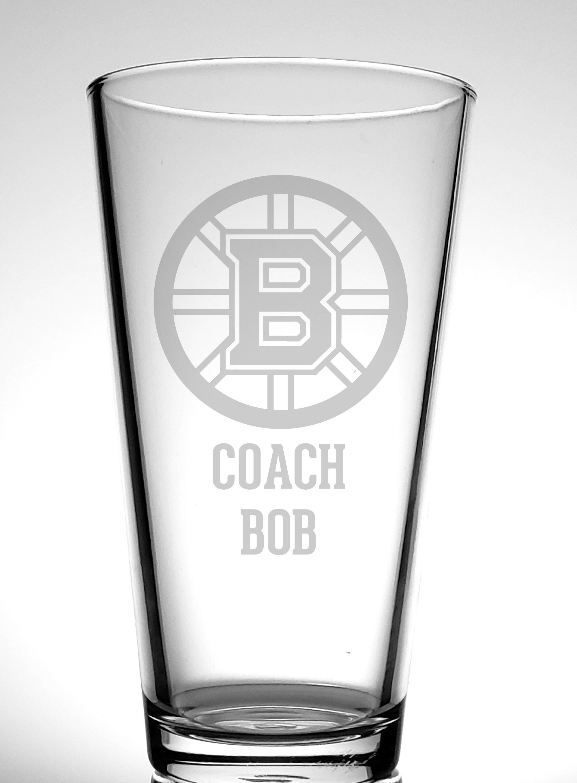Boston Bruins Fan Fest: Dunking Blackhawks, personalizing beer